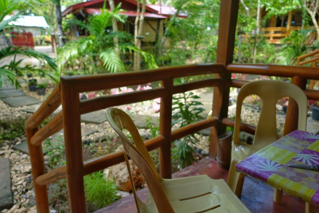 Palm Tree Guesthouse Siquijor Dış mekan fotoğraf